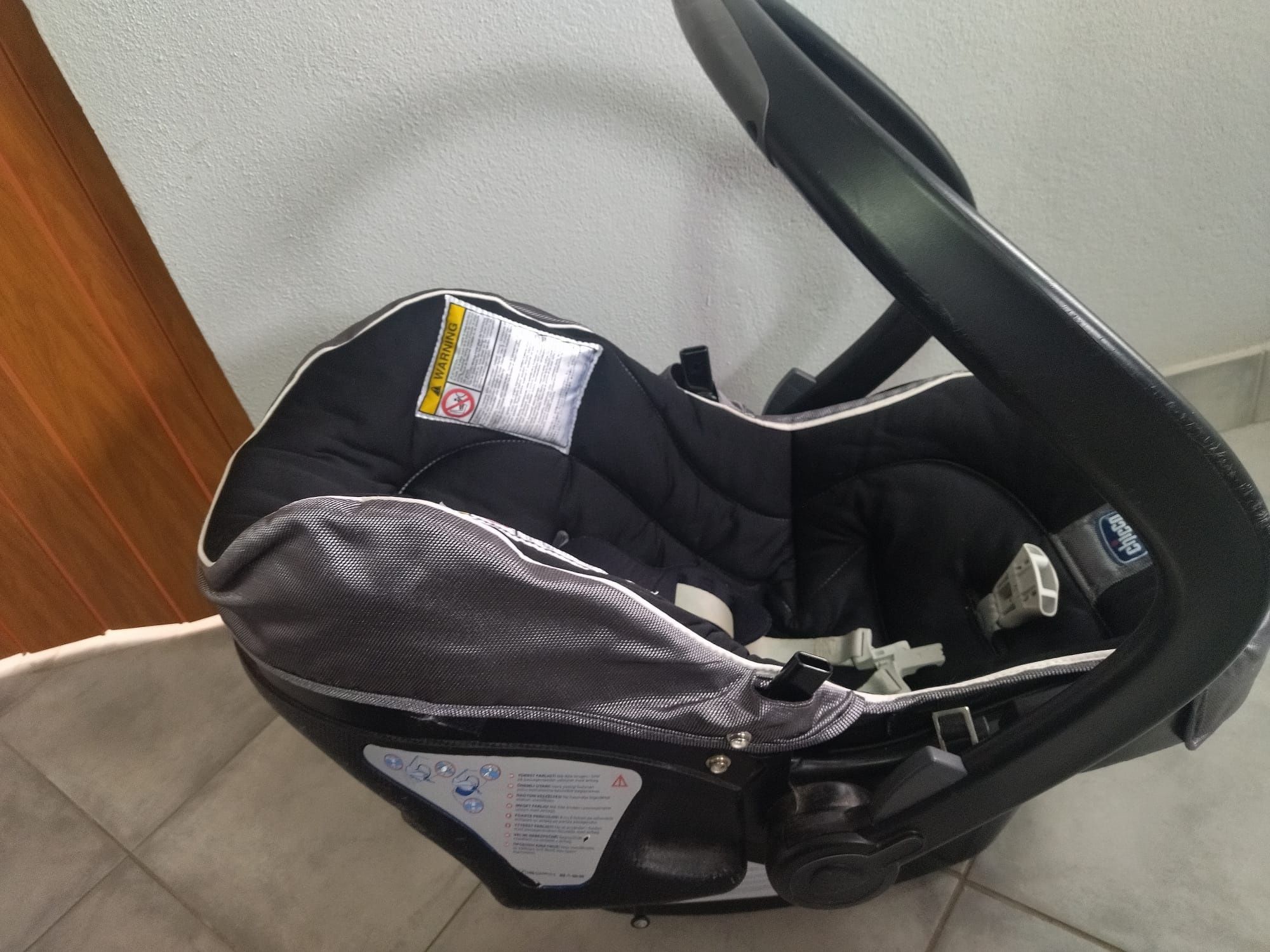 Carrinho de bebé chico trio living