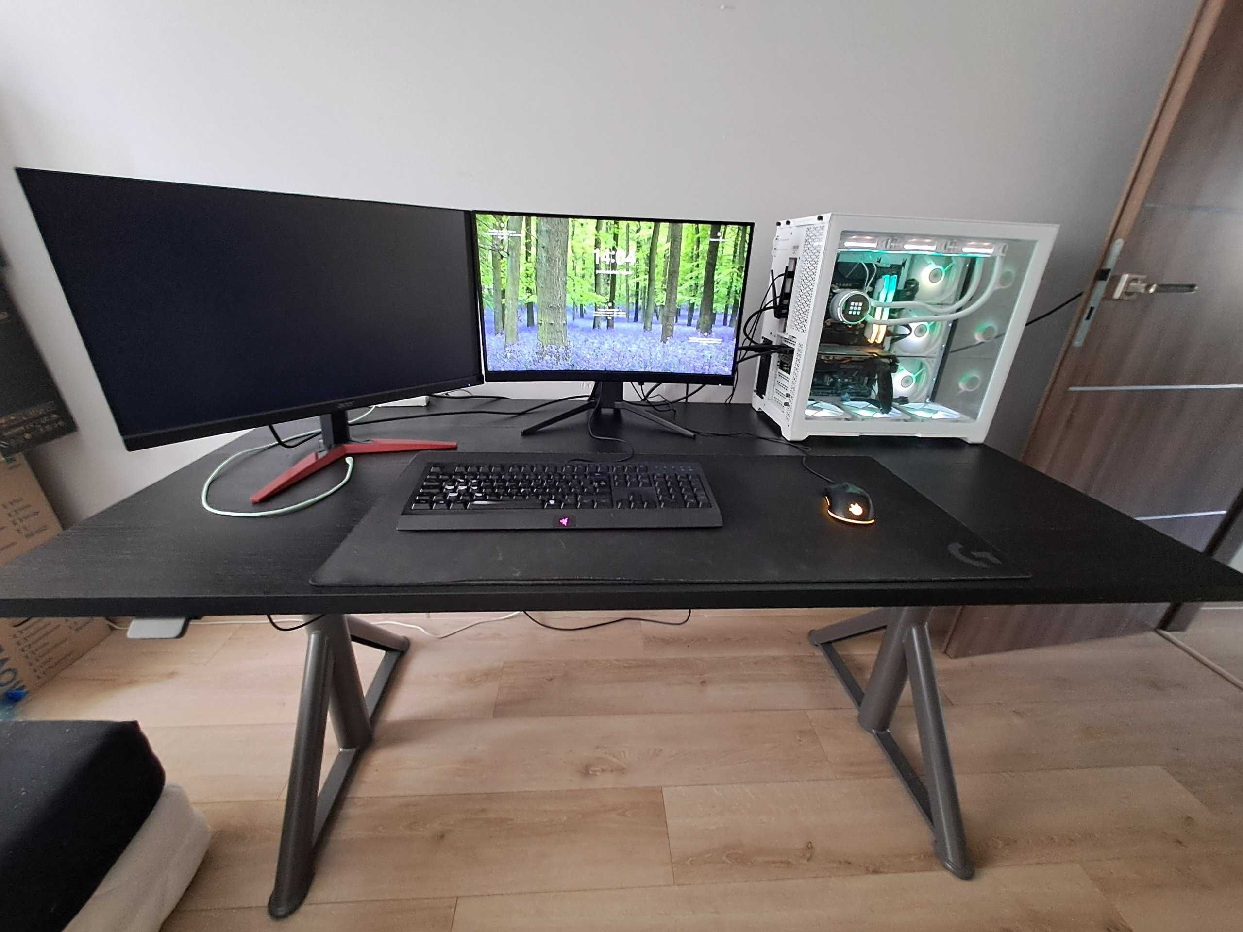 Zestaw komputerowy z monitorem x2 + biurko z regulacją wysokości