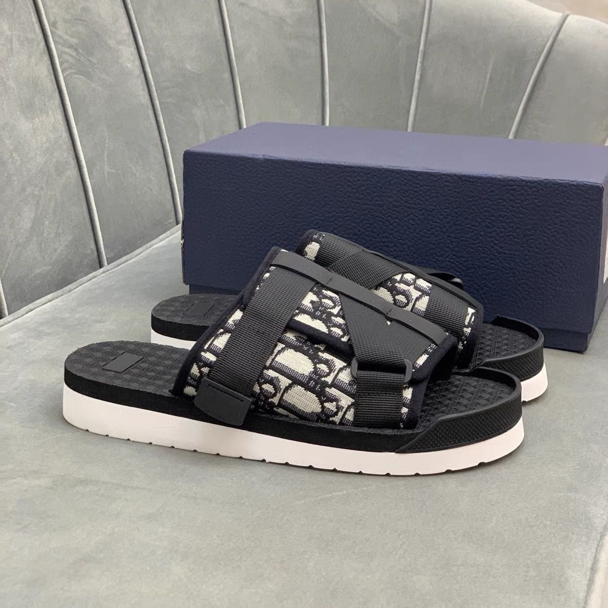 Тапки діор/ dior slides