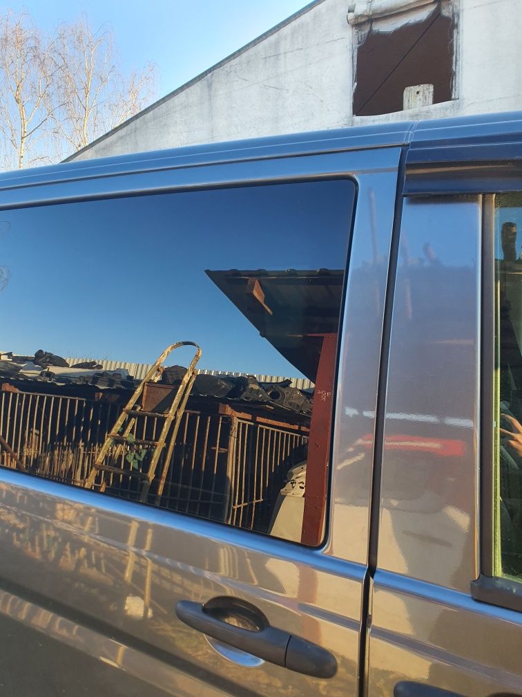 Бокова права дверка Mercedes-Benz Vito w639 рест зі склом