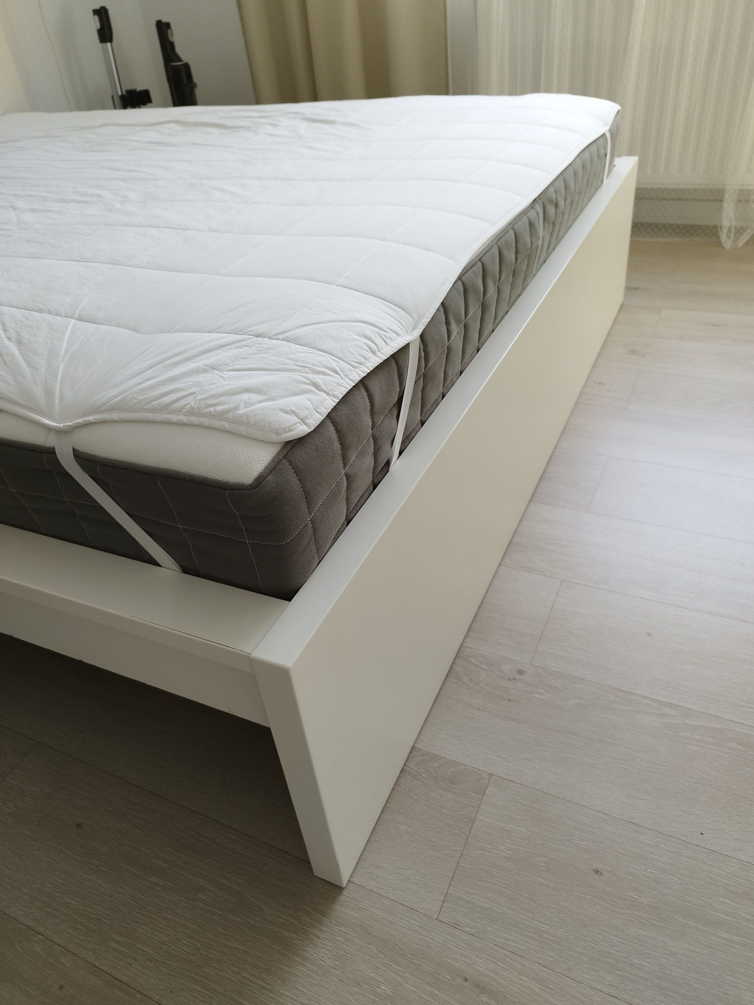 Łóżko IKEA Malm 160cm białe