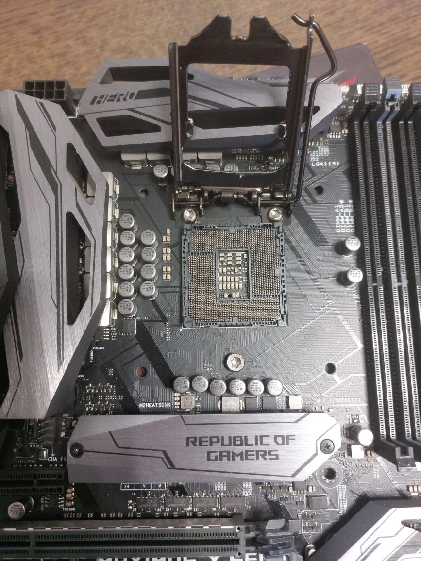 Asus ROG Maximus X Hero (Z370)