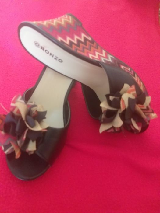 Босоніжки ronzo шльопанці