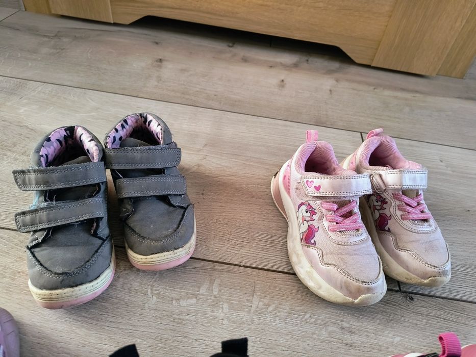 Buty dla dziewczynki 26