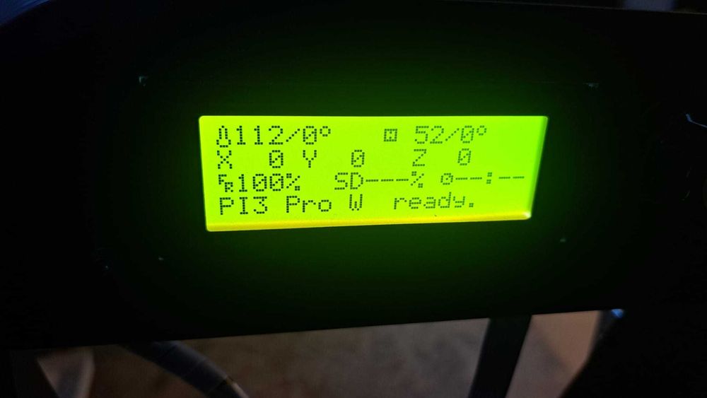 Impressora 3D a funcionar e calibrada