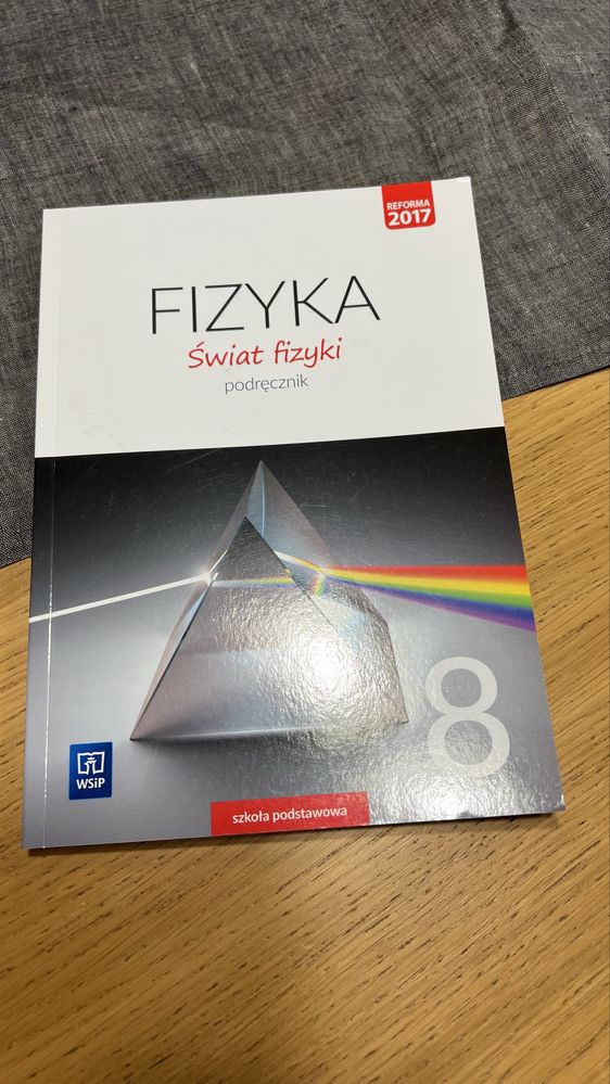 Podręcznik do fizyki świat fizyki klasa 8