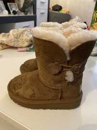 Ugg оригінальні 7 або 23.5