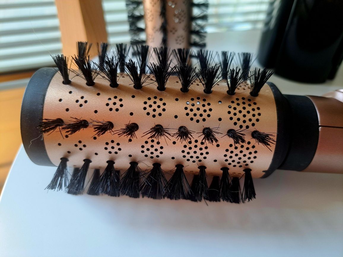 Lokówkosuszarka obrotowa Babyliss AS952E