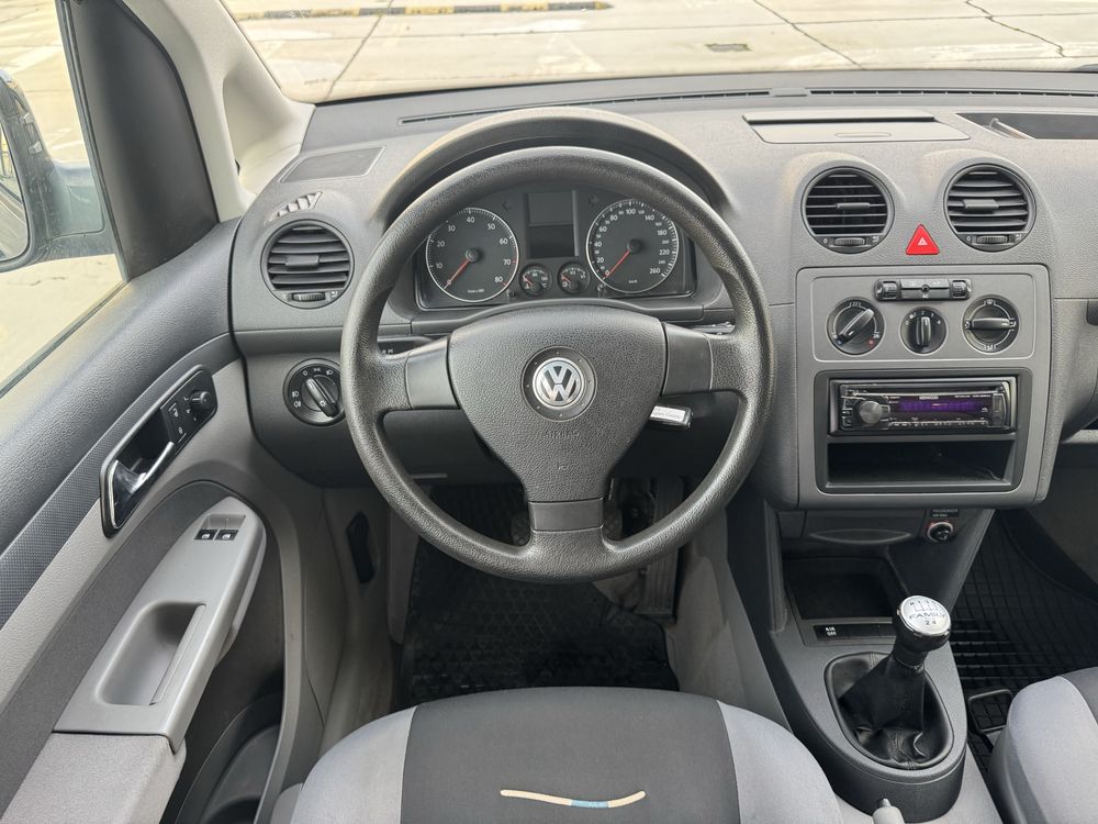 Volkswagen Caddy 2007 1.4 mpi 80km Niski przebieg Osobowy Super Stan