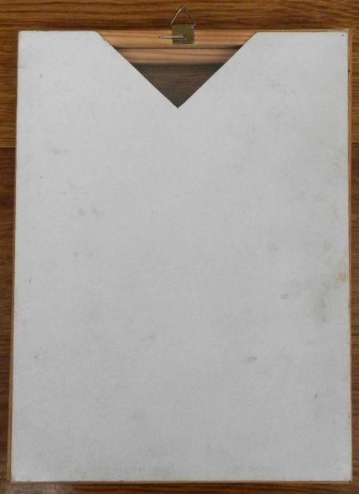 Dwie drewniane ramki do obrazu fotografii z szybami, 32x26 i 16,5x22