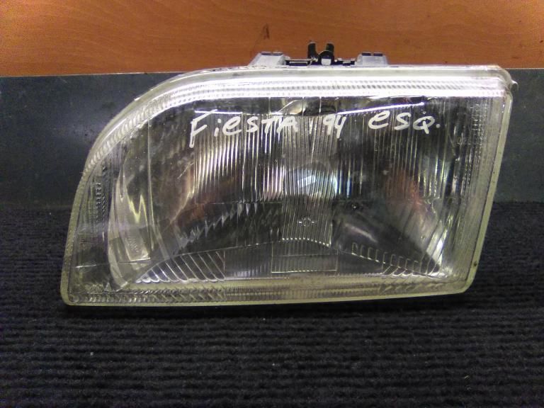 Ótica / Farol Esquerdo  Ford Fiesta Iii [1989_1996] 1.8 D