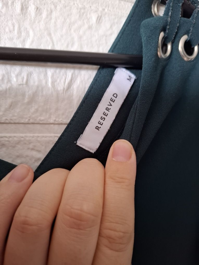 Sukienka Reserved
