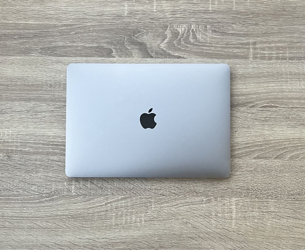 MacBook Pro 2019 13 Retina | i5 1.4/3.9ghz | 8gb ram | 128 ssd