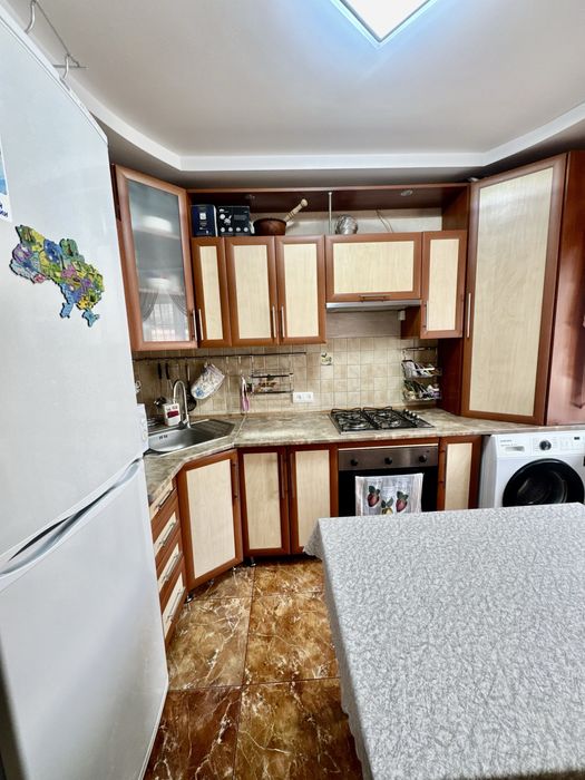 Продаж 2-х кім квартири в Калинівці