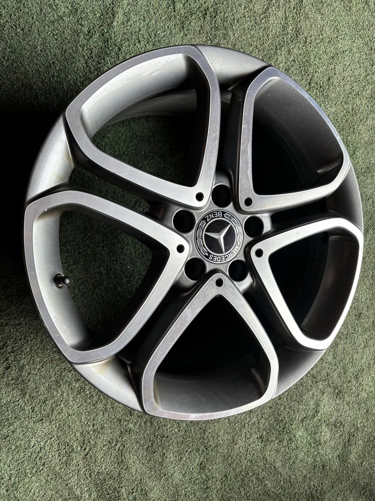 5x112 MERCEDES 8,5Jx18 ET34,5 66,6 TPMS  felgi aluminiowe W218 CLS