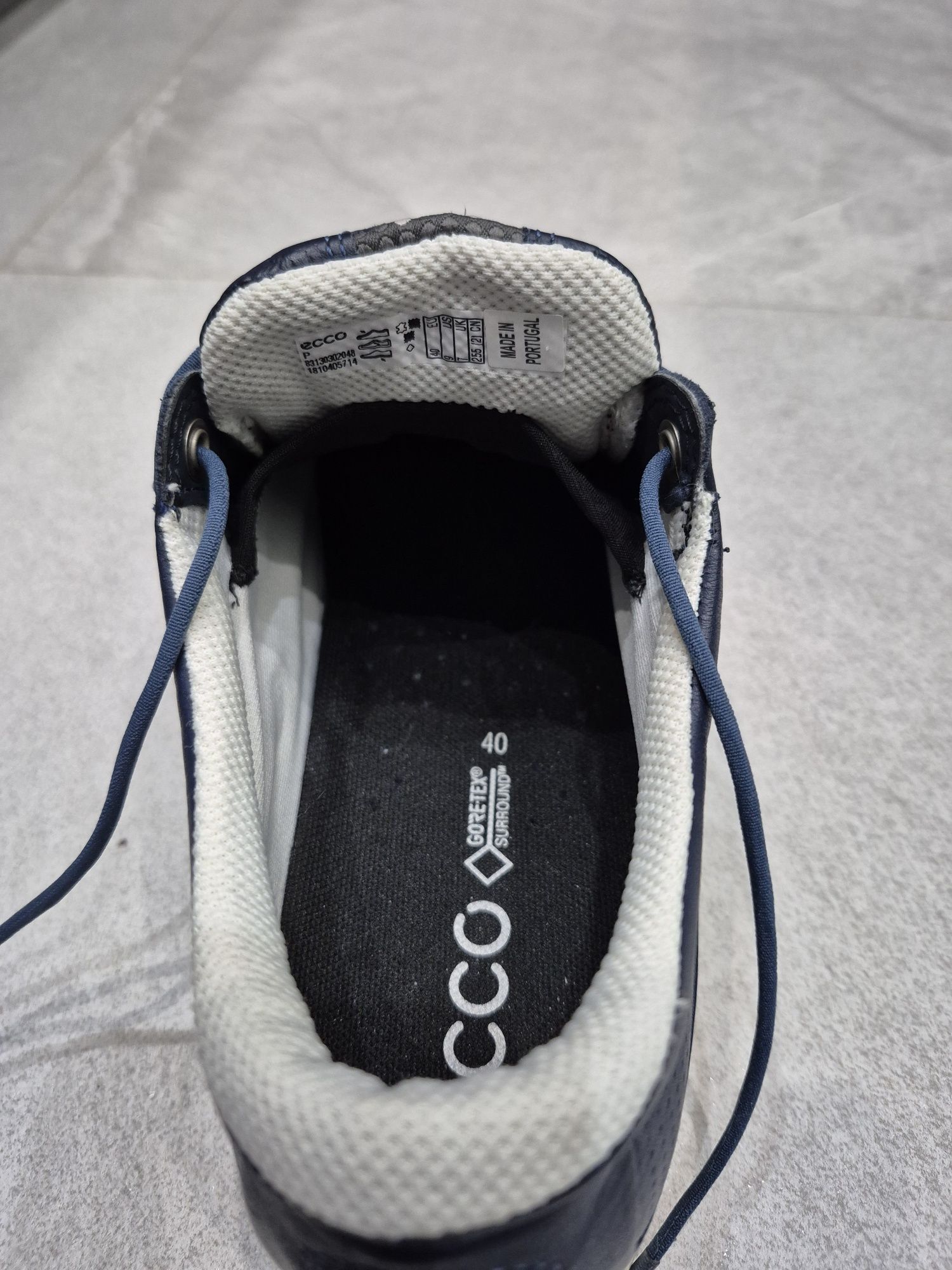 Ecco Women's Cool Gore-tex Surround