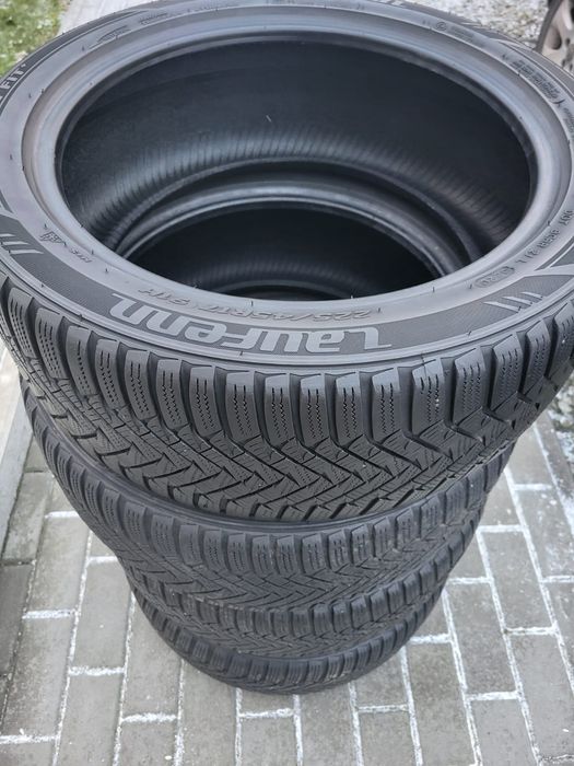 4x Opony Zimowe 225/45/17 Laufenn Bieżnik 6mm