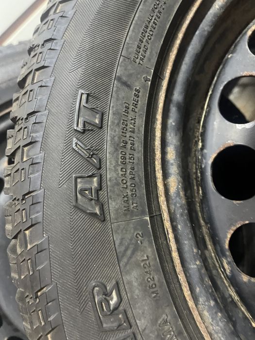 Kola  zimowe 215/60/16  5x112 Geolander A/T Yokochama super Stan!!