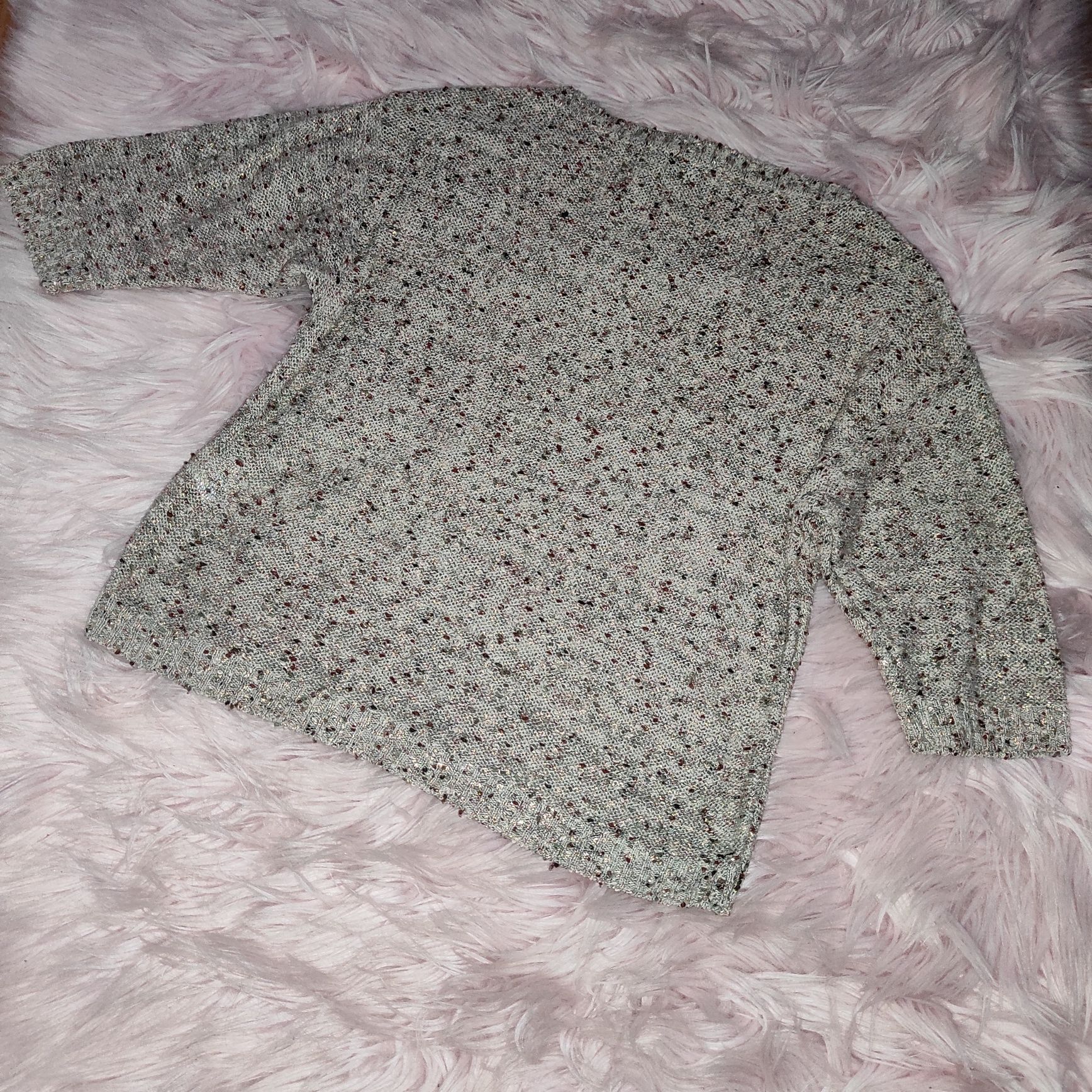 Delikatny sweterek H&M rozmiar S