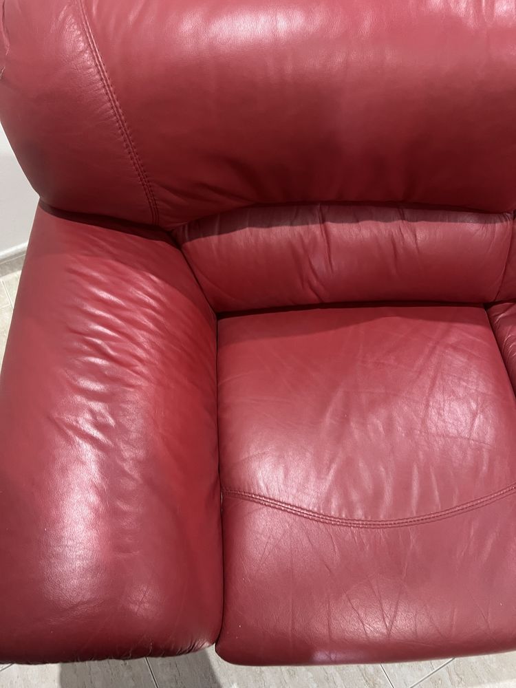 Sofa Pele Vermelho