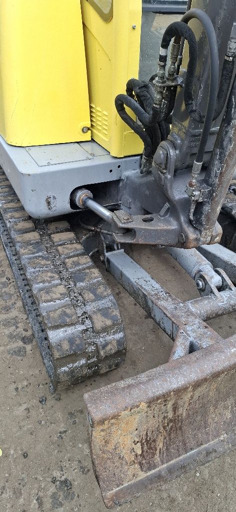Minikoparka volvo ec25 2,6t 04r szybkozlacze  transport