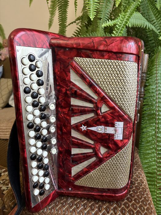 Баян Meine&Herold в хорошому стані