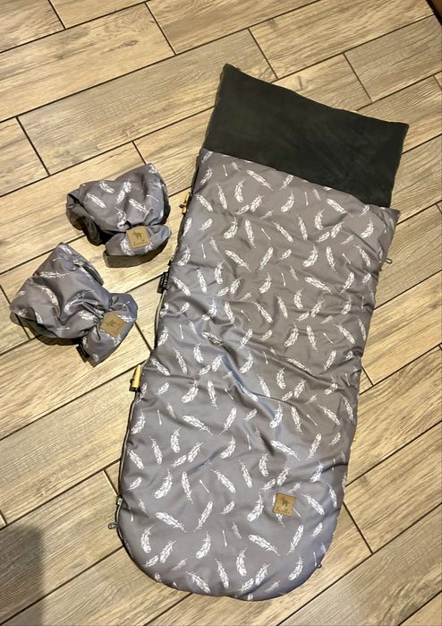Zimowy śpiworek / mufki Lanila do wózka gondola i spacerówka