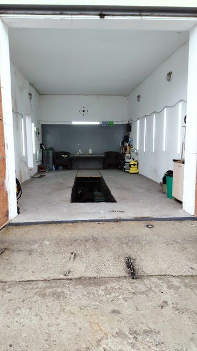 Автохімчистка і поліровка авто