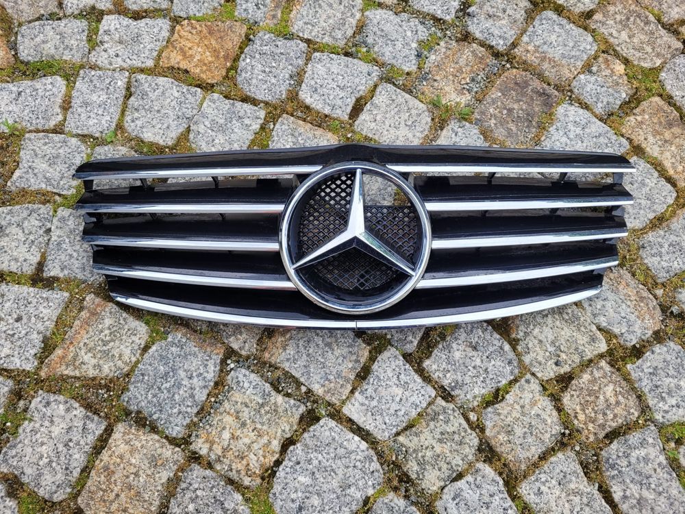 Grill atrapa Mercedes w211 e klasa tuning gwiazda