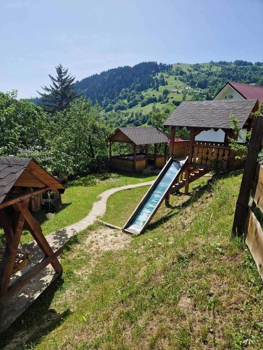 Відпочинок в Карпатах. Садиба Ековид та інстабудиночок Ekovyd Haus