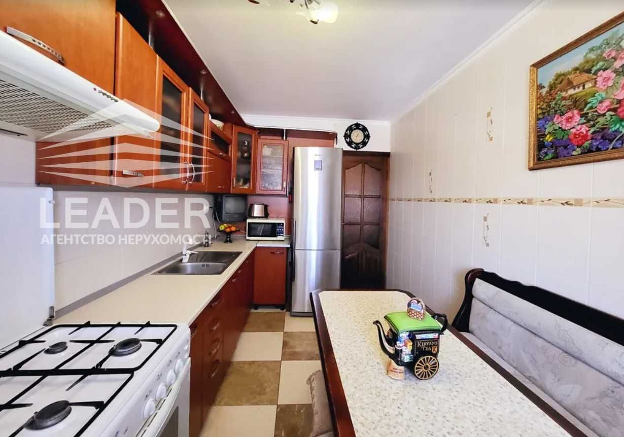 Продам 3х.1-ший пров.Київський-ЧУДОВИЙ СТАН-Роздивимось різні програми