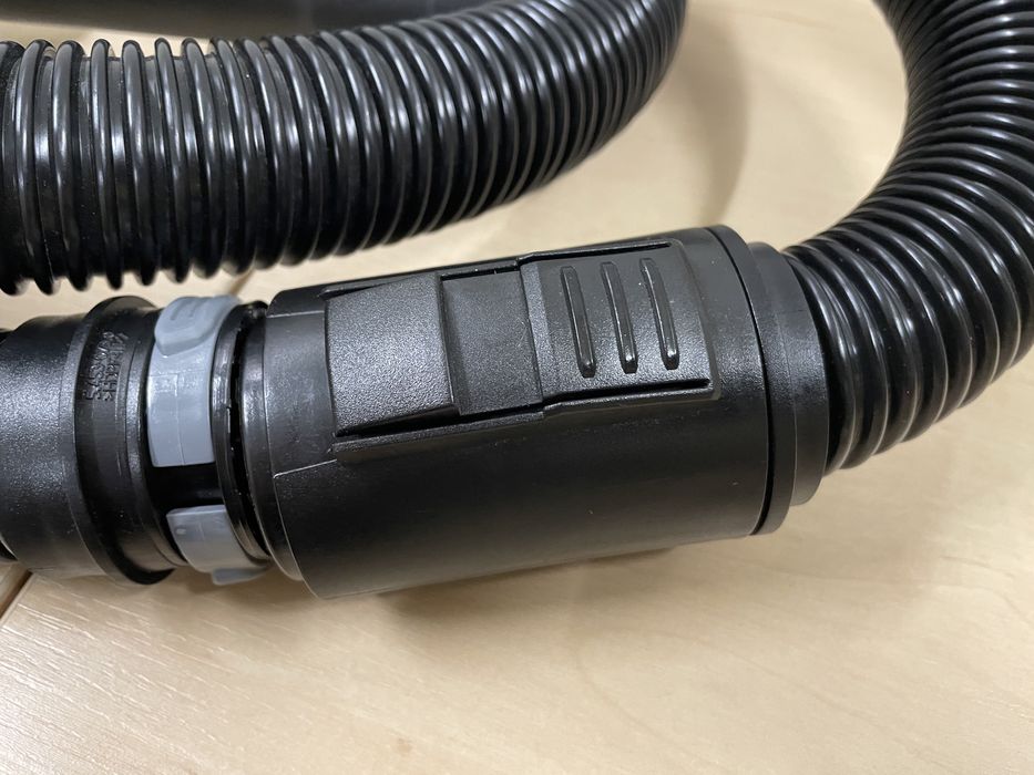 Wąż rura z kolankiem wieszakiem odkurzacz Karcher Wd KWD 1,KWD 3  MV