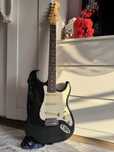 Gitara elektryczna Vision czarnobiała