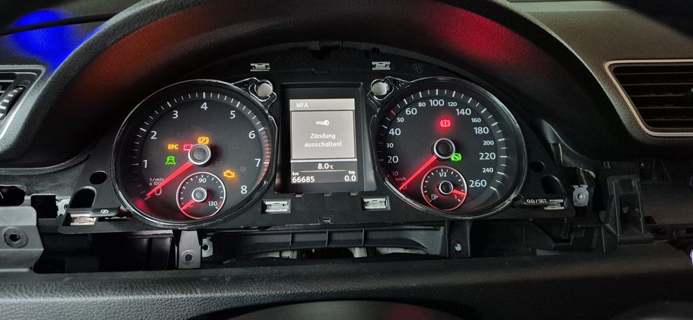 Панель приладів Passat B7 Европа 3АА920880