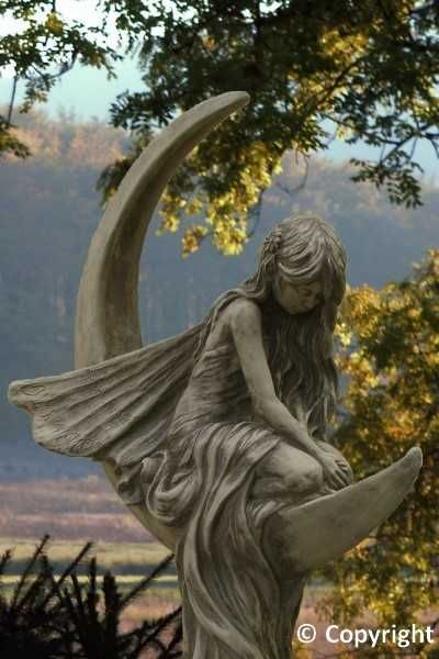 Figura betonowa "Nocna Muza" HIT SEZONU!