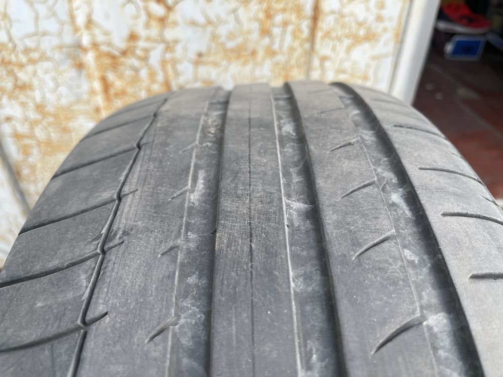 Лето  Michelin Latitude Sport  235/55 R 19