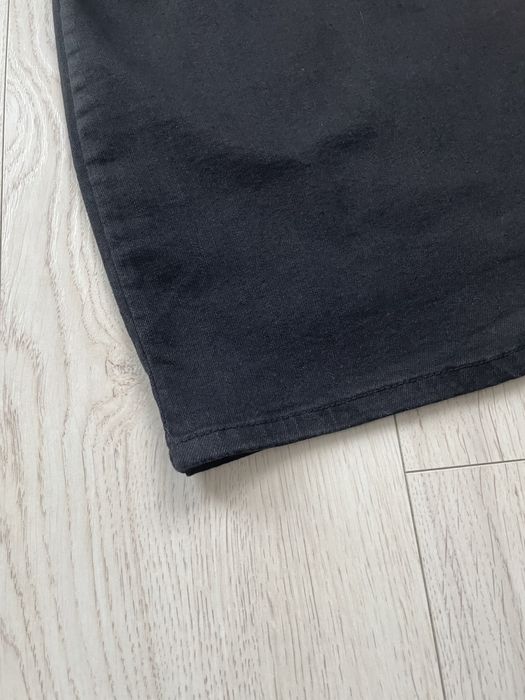 Jeansowa czarna krótka dopasowana sukienka bez rękawów z wycięciem xs