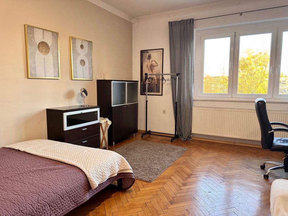 Przestronny, cichy pokój na Koszutce