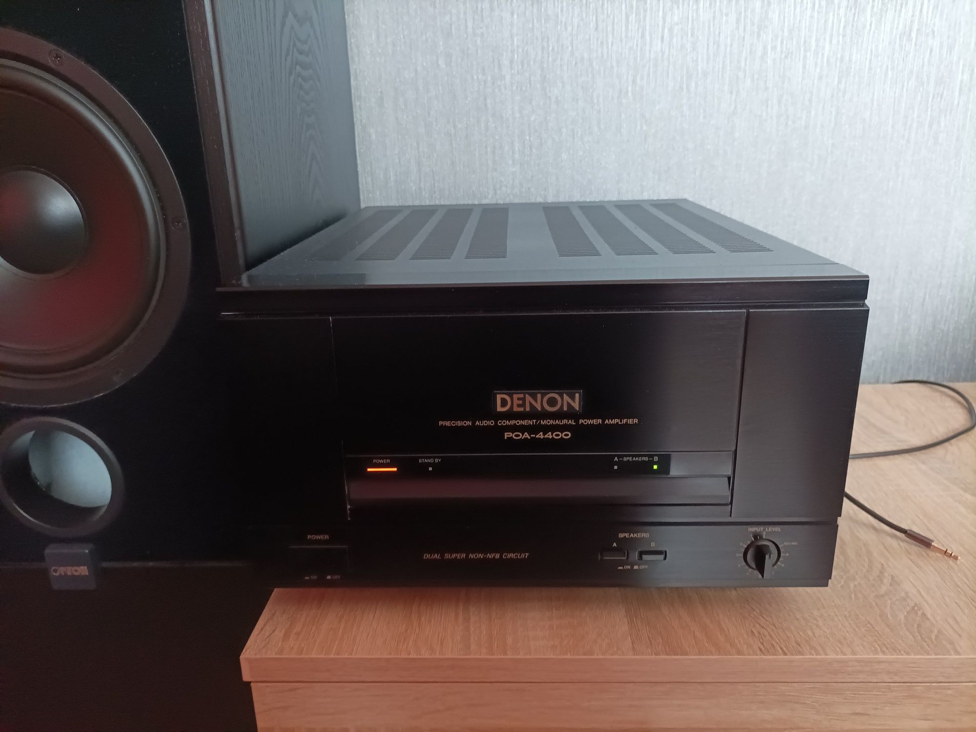 Denon POA 4400 Stan Gabinetowy