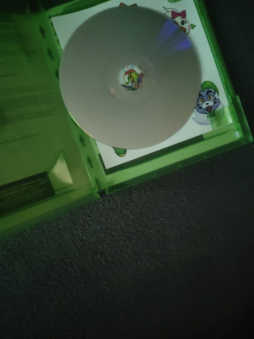 Five nights at freedys security breach Xbox one , praktycznie nowa .