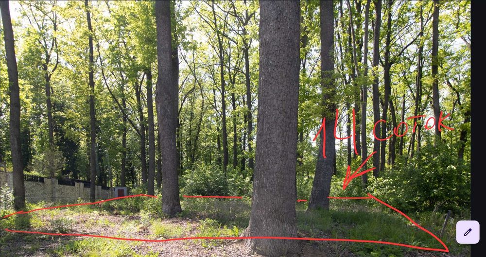 Продам ділянку 14 соток у котеджному селищі Роял Клаб