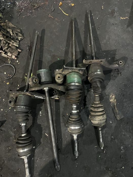 Піввісь опель монтерей, полуось опель монтерей, фронтера, кампо