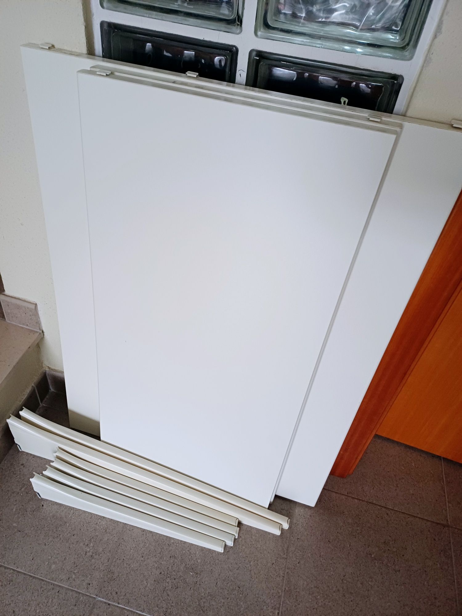 Ikea Algot prateleiras