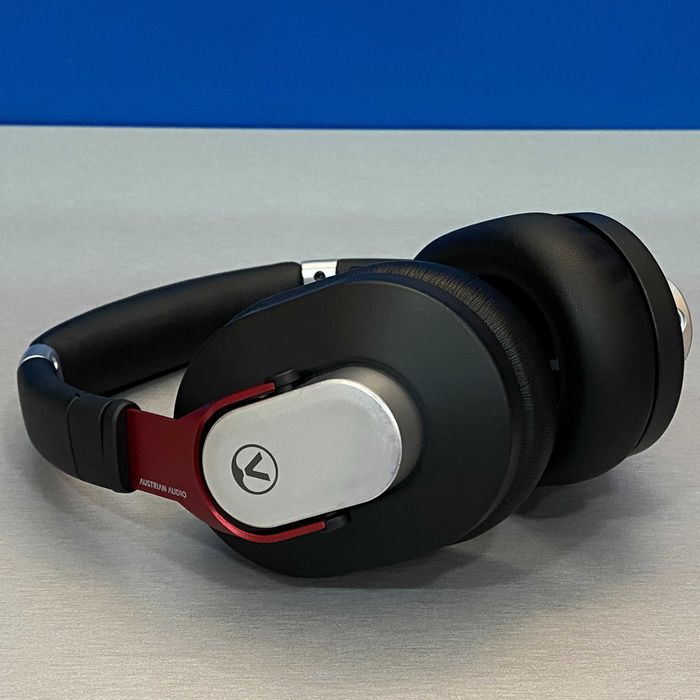 Austrian Audio Hi-X15