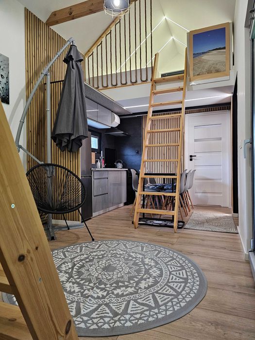 Dzialka nad morzem z domkiem