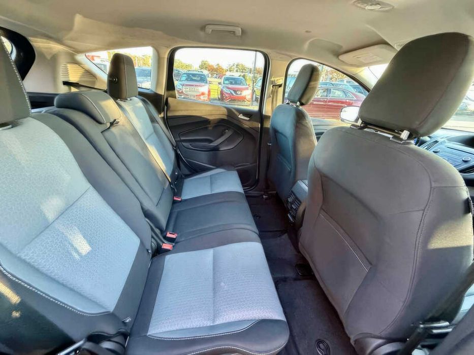 Ford C-MAX Hybrid      2018