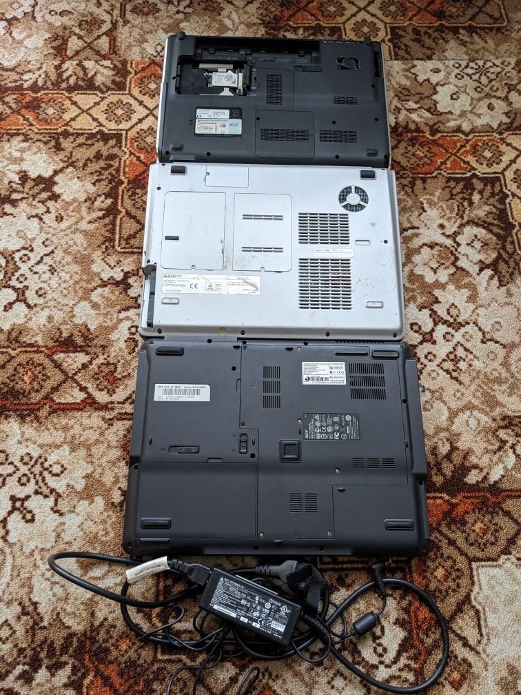 Zestaw laptopów Acer, Sony, HP