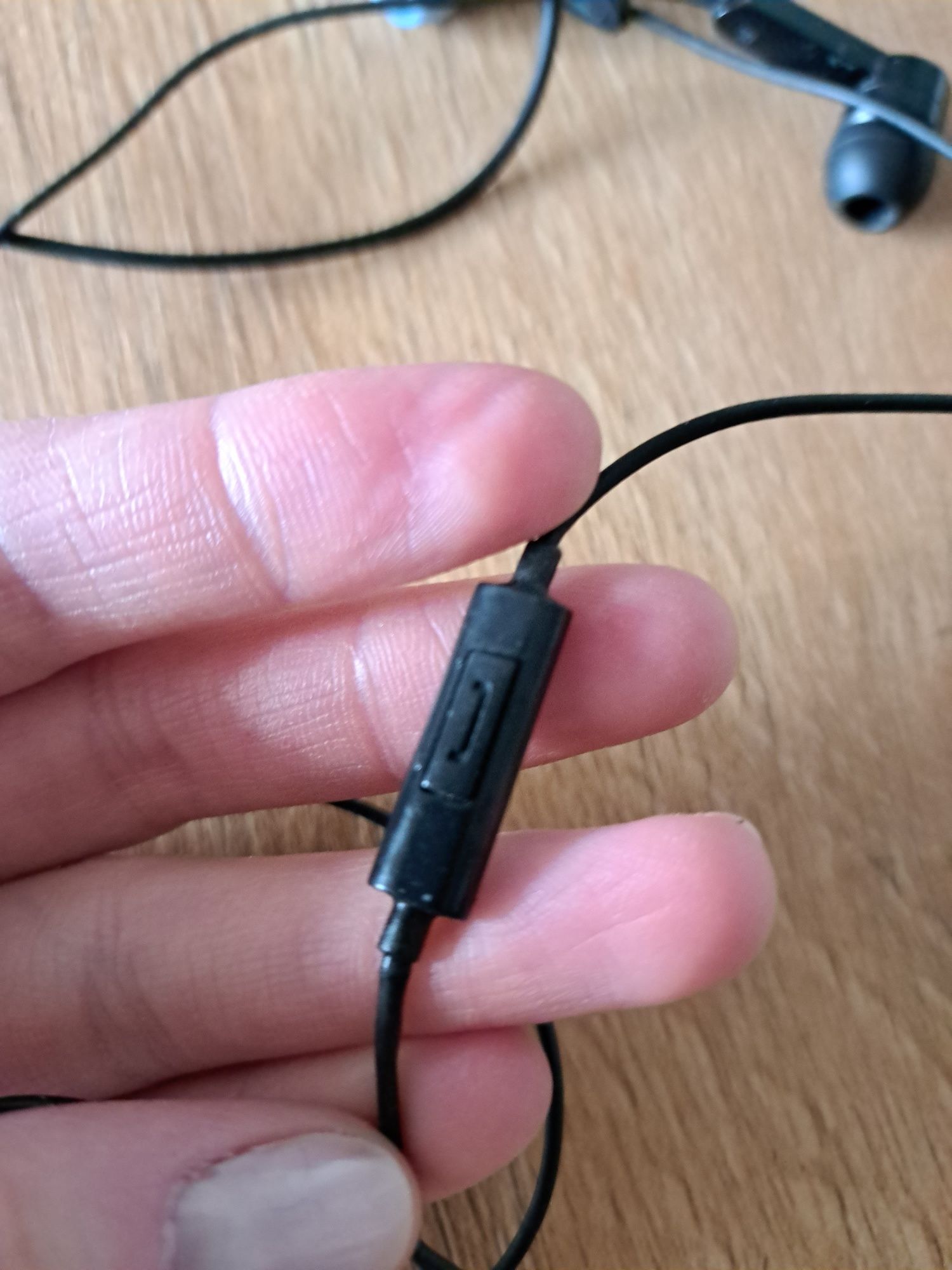 Słuchawki douszne Philips SHE1405