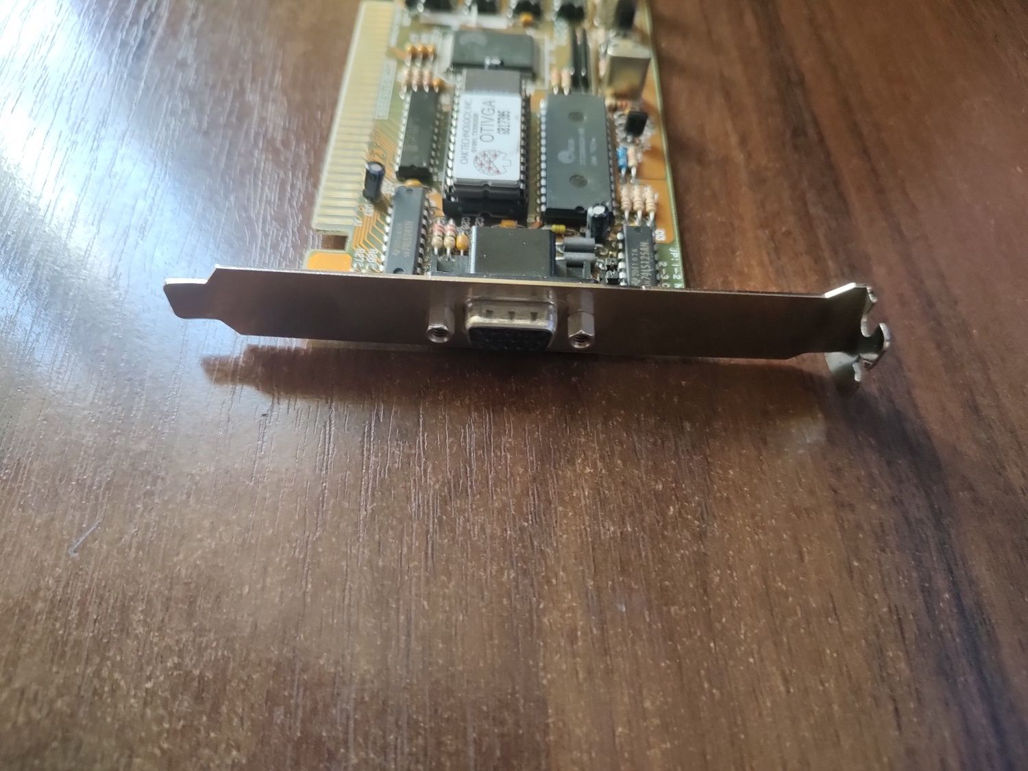 Vintage oak technology otivga