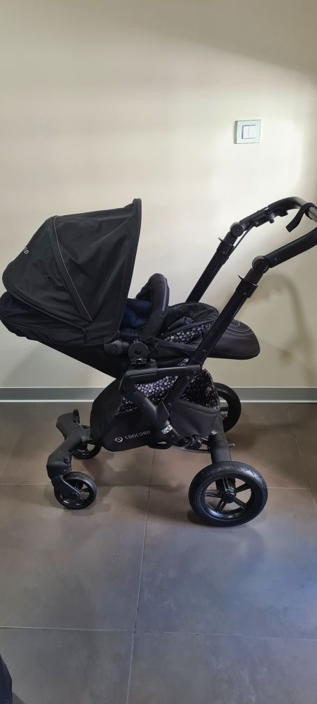 Carrinho bebé Duo Concord Neo Cosmic Black